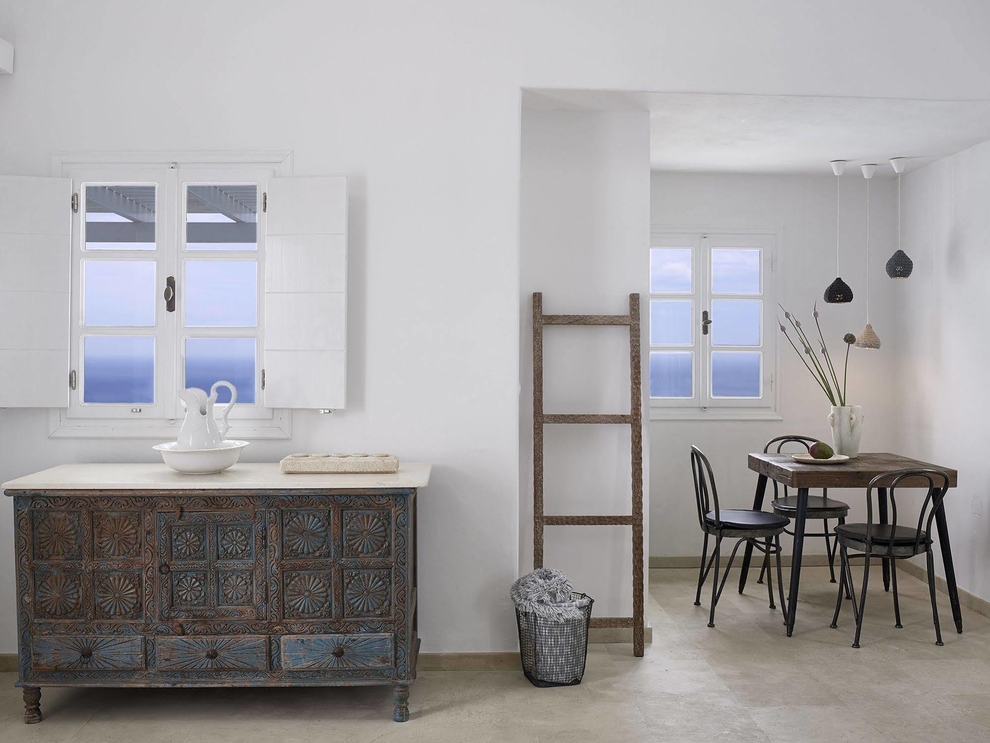 Mythique Villas & Suites Oia  Bagian luar foto